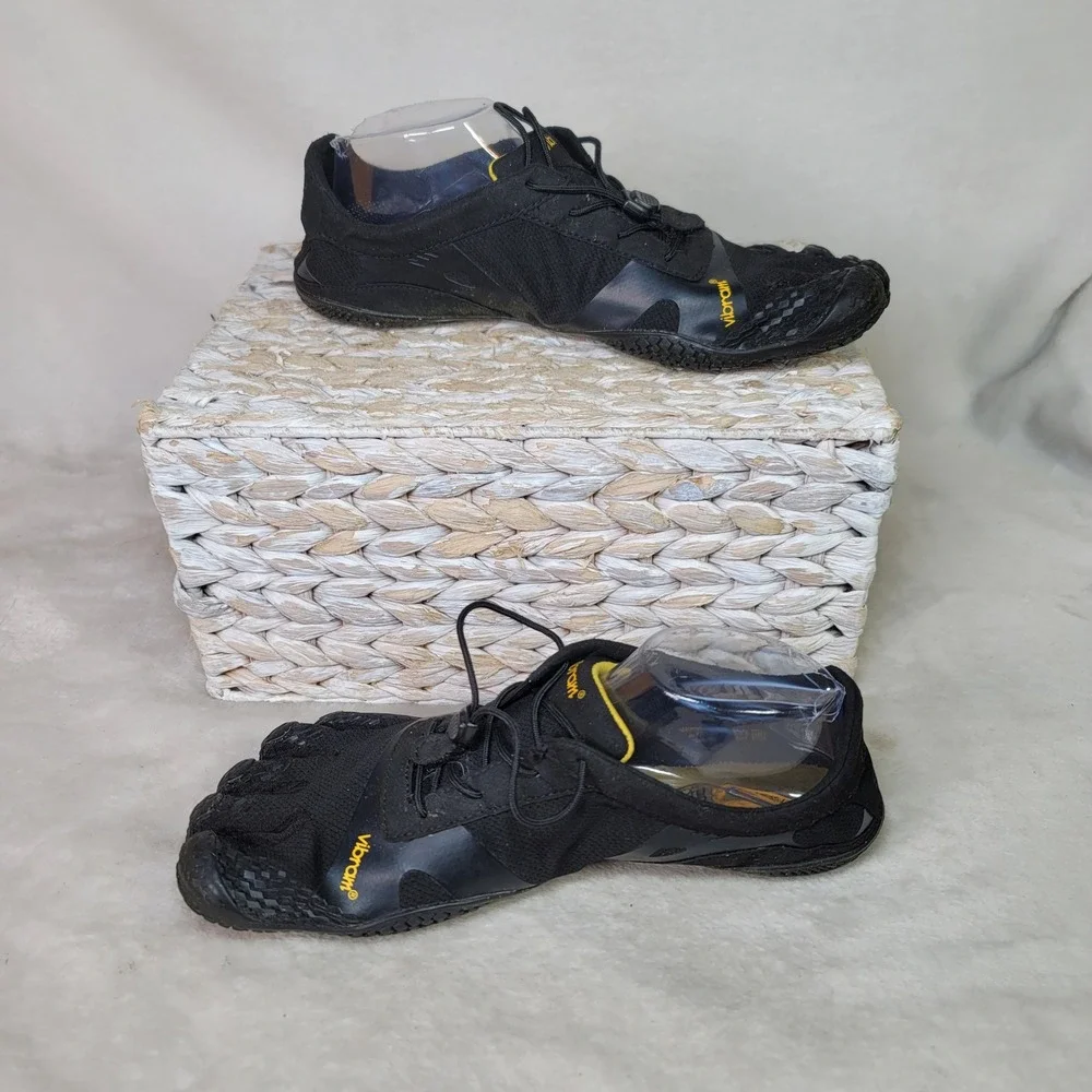 Vibram FiveFingers KSO EVO Mens Black Yellow Barefoot Training Shoes 14M0701